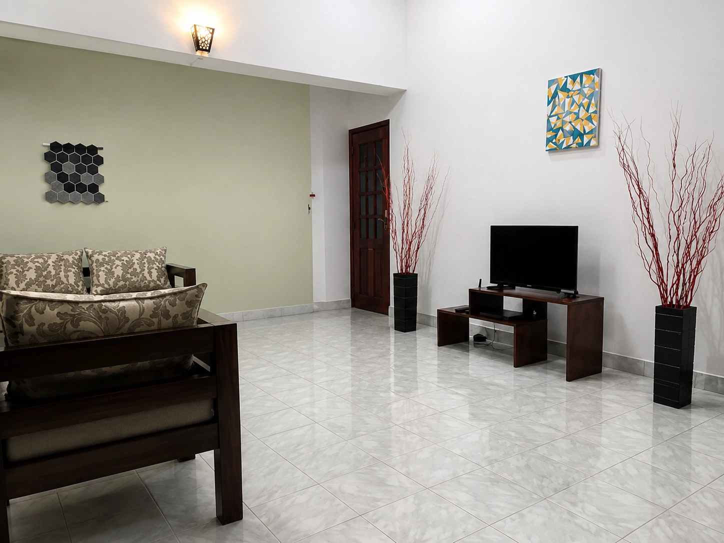 Sentino Valley furnished living hall
