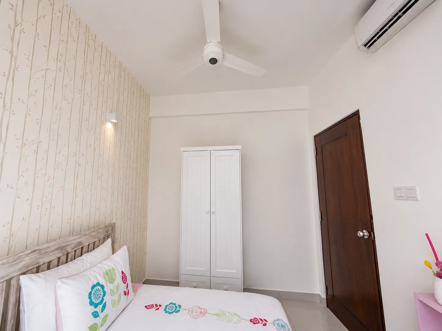 Urban Gateway bedroom interior